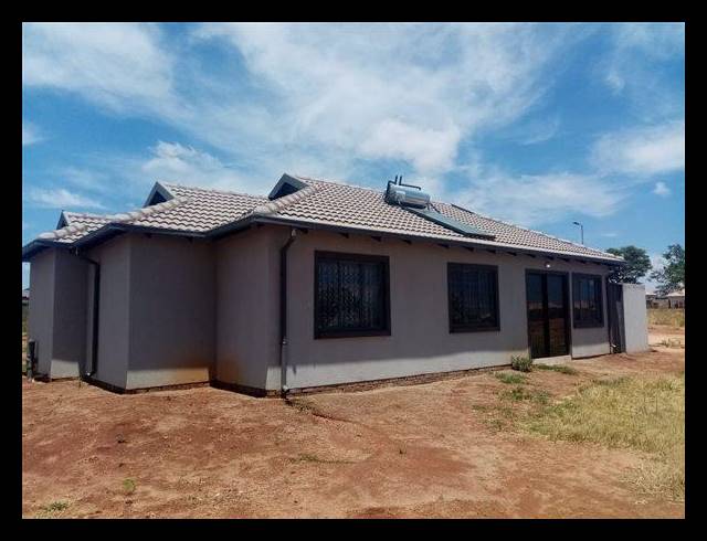 3 BEDROOM HOUSE FOR SALE IN SHARON PARK